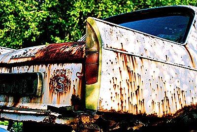 Rust never sleeps - Peugeot 404